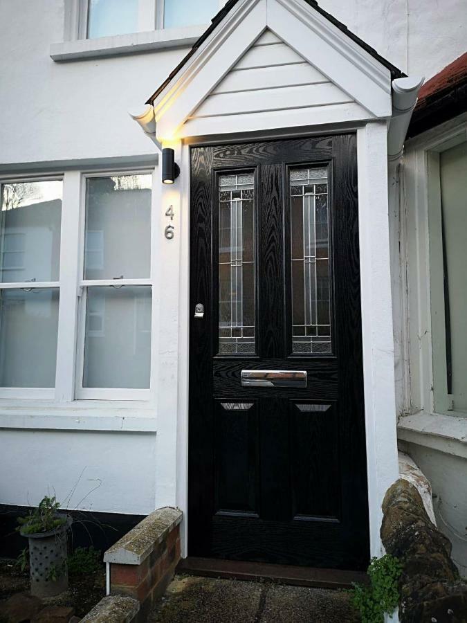 Guildford Town House Villa Exterior photo